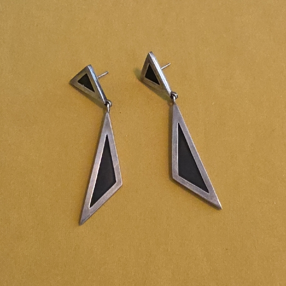 Yanvan Jewelry - Vintage 925 Silver Geometric Drop Earrings - "YV" Hallmark - JanVan Schaik